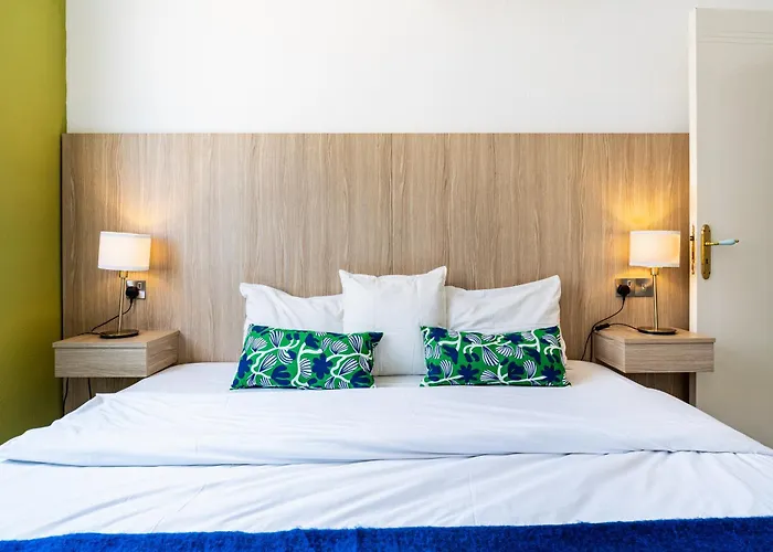 Whispering Palms 1-br By Finikoudes Apartmán