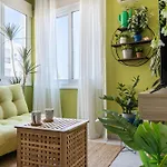 Whispering Palms 1-br By Finikoudes Apartmán *